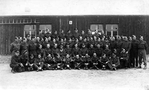 1944 Stalag VIII B photo, Les 2nd from right